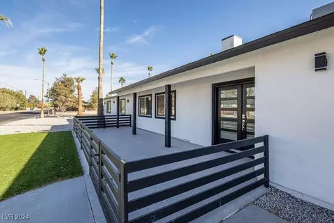 5600 Topaz St, Las Vegas, NV 89120