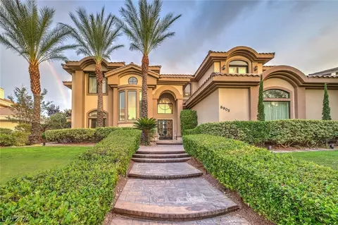 8905 Greensboro Ln, Las Vegas, NV 89134