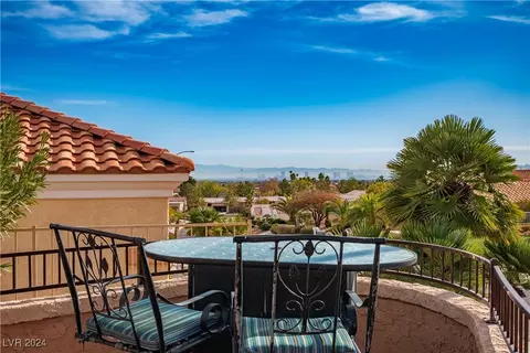 10412 Willamette Pl, Las Vegas, NV 89134