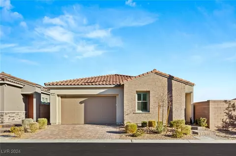 166 Little Haystack Dr, Las Vegas, NV 89138