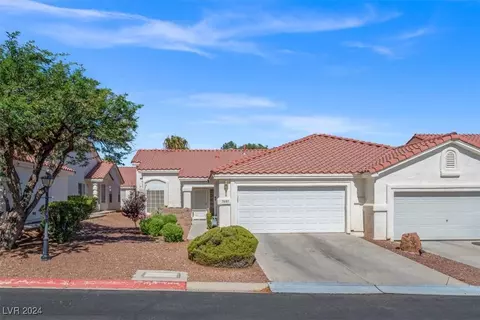 5683 Whale Watch St, Las Vegas, NV 89113