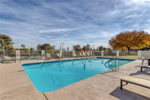 3208 Calle De El Cortez, Las Vegas, NV 89102