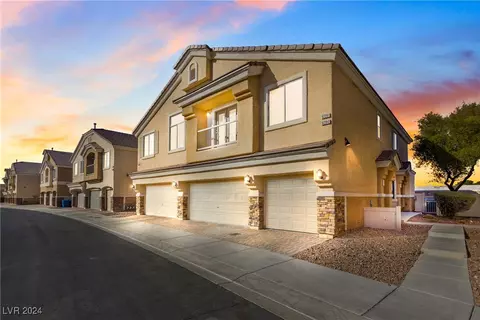 6729 Lookout Lodge Ln #2, North Las Vegas, NV 89084