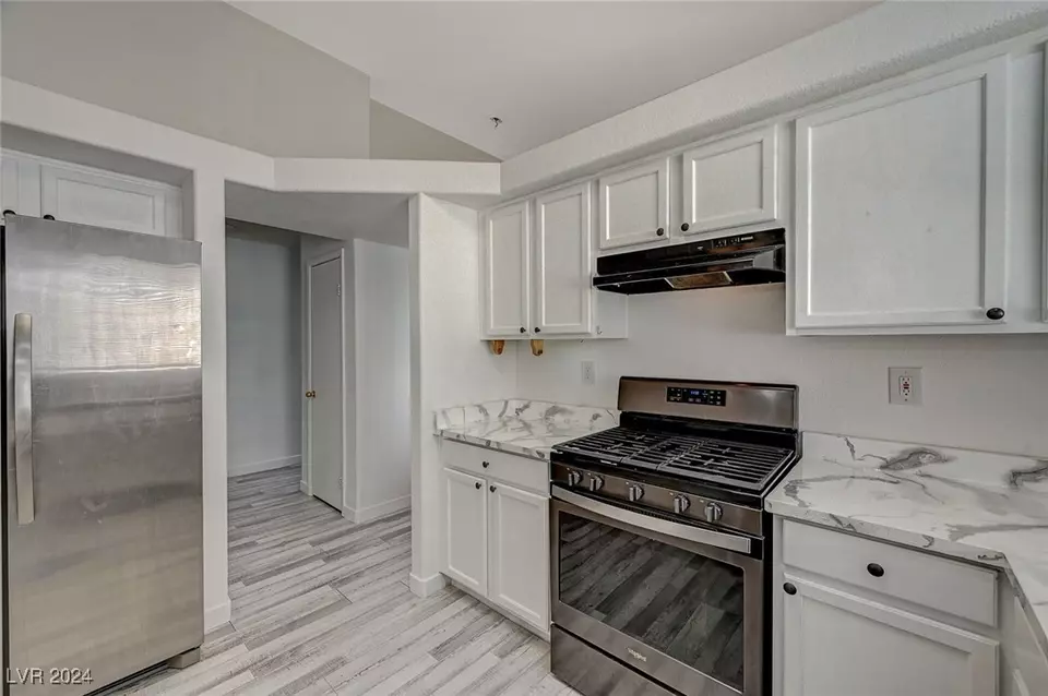  3464 Trilogy Dr, Las Vegas, NV 89108 photo 11