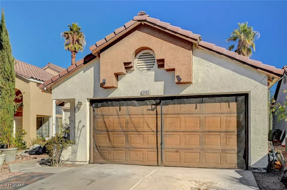  3464 Trilogy Dr, Las Vegas, NV 89108 photo 2