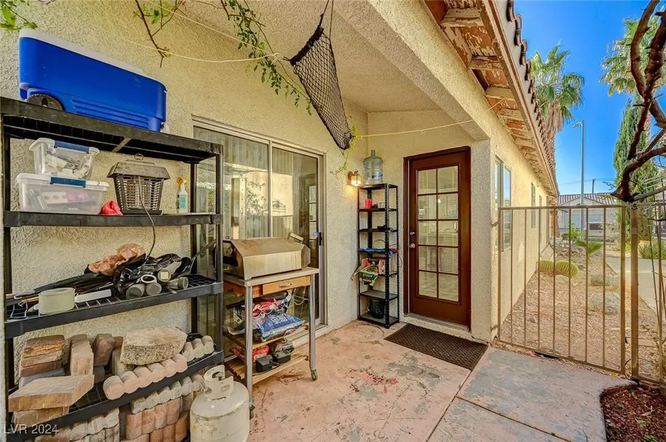  3464 Trilogy Dr, Las Vegas, NV 89108 photo 32