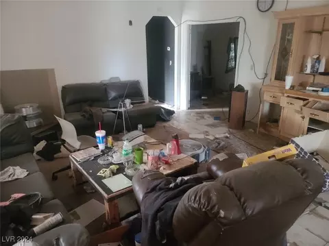 2430 Stella St, Pahrump, NV 89048