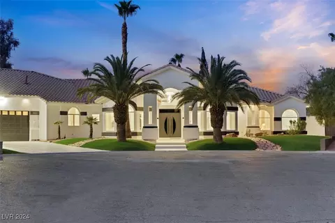 3111 Appleblossom Cir, Las Vegas, NV 89117