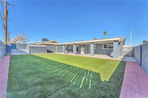 6429 Evergreen Ave, Las Vegas, NV 89107