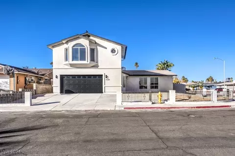 4389 Bluecrest Rd, Las Vegas, NV 89121