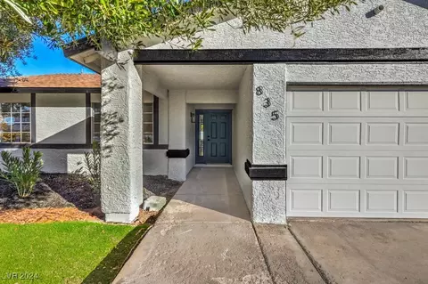 835 Cherry Dr, Henderson, NV 89002