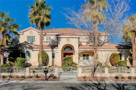 7350 Real Quiet Dr, Las Vegas, NV 89131