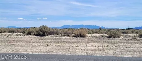 3121 E Gamebird Rd, Pahrump, NV 89048