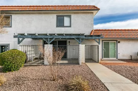 929 Willow Tree Dr #B, Las Vegas, NV 89128