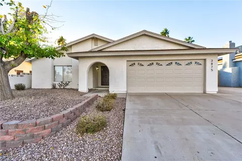 3875 Redwood St, Las Vegas, NV 89103