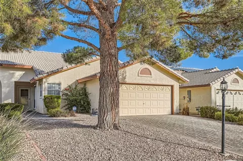 4812 Winterset Dr, Las Vegas, NV 89130