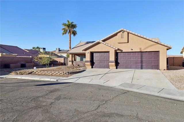2713 Meadow Spring Ct, Las Vegas, NV 89156 | MLS #2643309 | 23 Photos ...