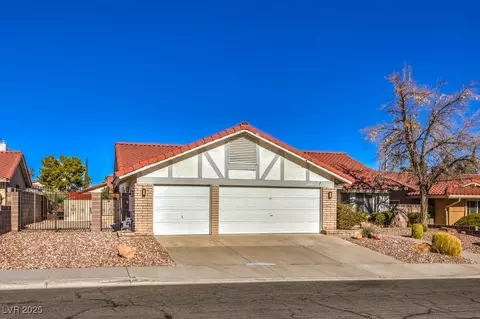 8608 Alfano Ct, Las Vegas, NV 89117