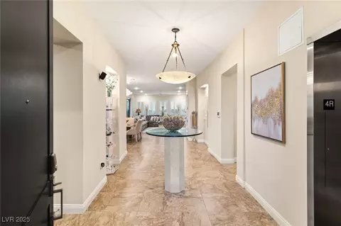 9121 Las Manaitas Ave #401, Las Vegas, NV 89144