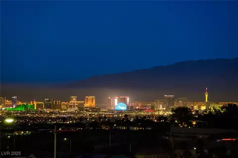 2736 Hartwick Pines Dr, Henderson, NV 89052