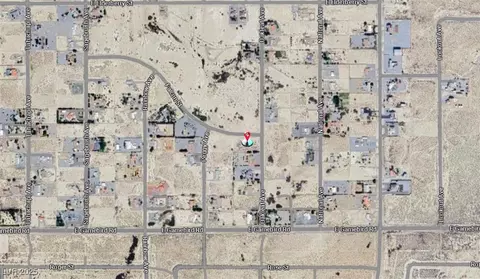 3820 Oakleaf Ave, Pahrump, NV 89048