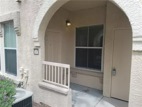10550 W Alexander Rd #1032, Las Vegas, NV 89129