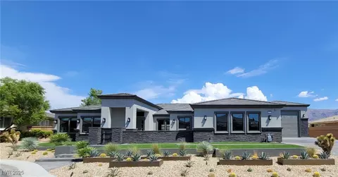 5742 Christian Creek Ct, Las Vegas, NV 89149