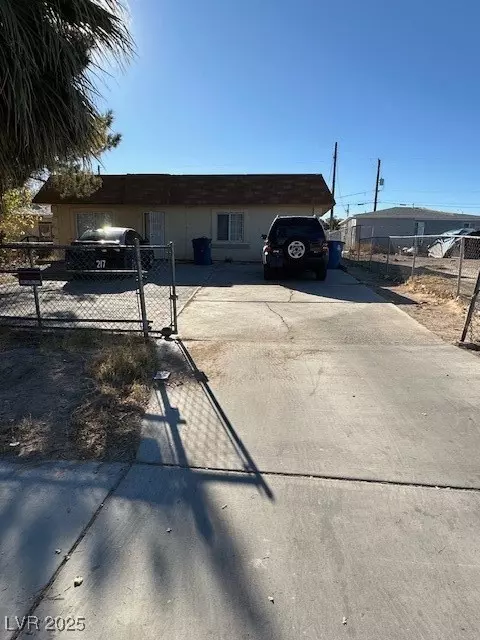 217 Jackson Ave, Las Vegas, NV 89106