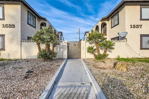 1533 Cobb Ln, Las Vegas, NV 89101