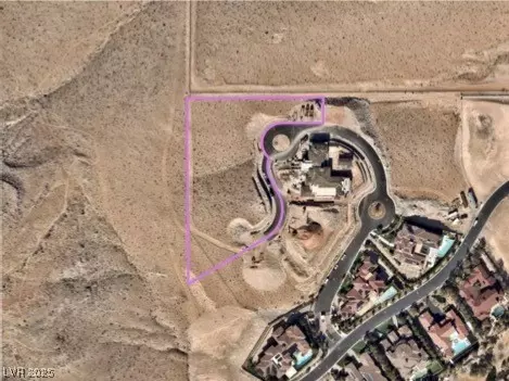 2 Shadow Canyon Ct, Las Vegas, NV 89141