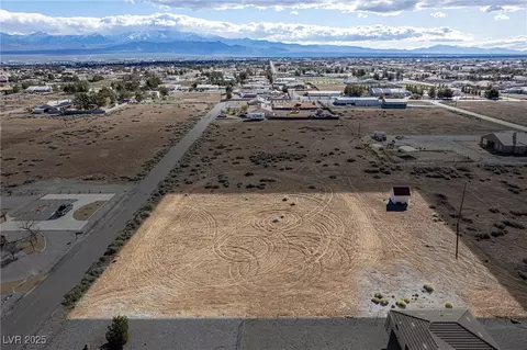 2141 Carnation Way, Pahrump, NV 89048