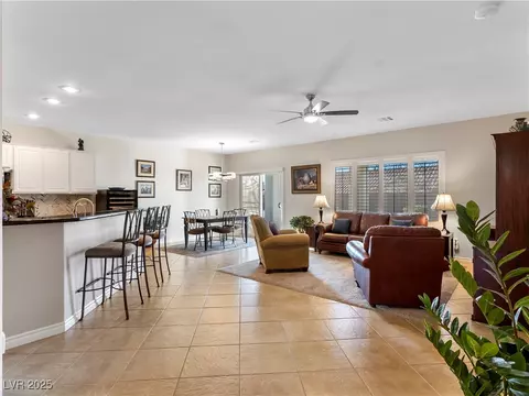 2179 Burtonsville Dr, Henderson, NV 89044