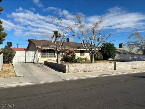 5304 Sugarfoot Ave, Las Vegas, NV 89107