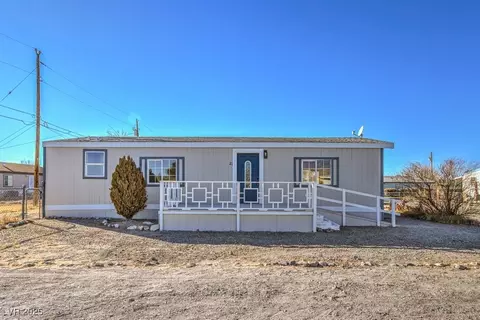 21 Queenstar St, Pahrump, NV 89048