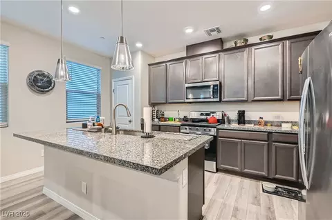 495 Granite Arch St, Las Vegas, NV 89138