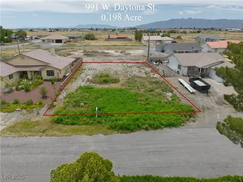 991 Daytona St, Pahrump, NV 89048