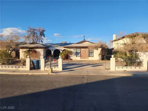 940 Monika Way, Las Vegas, NV 89119