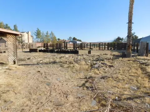 Exterior - 3748 Skyline St, Logandale, NV 89021 photo 3 of 8