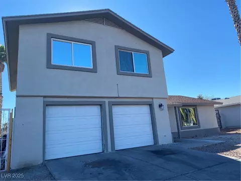4745 E Flamingo Rd, Las Vegas, NV 89121
