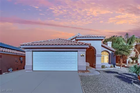6458 Bluehurst Ave, Las Vegas, NV 89156