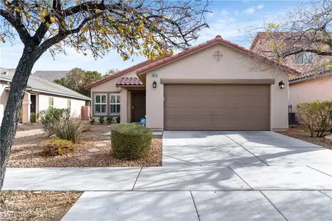 8016 Roundup Ridge St, Las Vegas, NV 89131