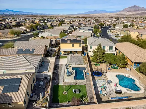 165 Arrow Point Ln, Henderson, NV 89011