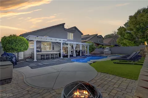 8216 Fawn Heather Ct, Las Vegas, NV 89149