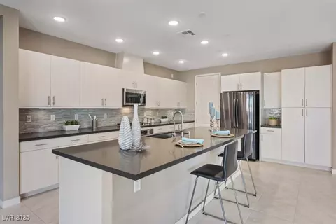 4303 Sunrise Flats St, Las Vegas, NV 89135