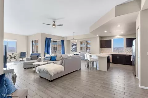 8255 Las Vegas Blvd #1610, Las Vegas, NV 89123