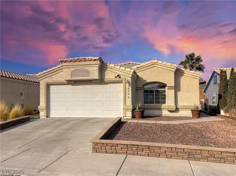 8232 Carmen Blvd, Las Vegas, NV 89128