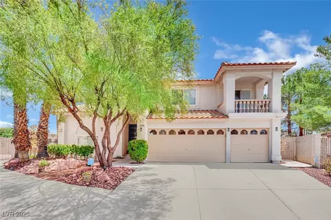 3380 Shallow Pond Dr, Las Vegas, NV 89117