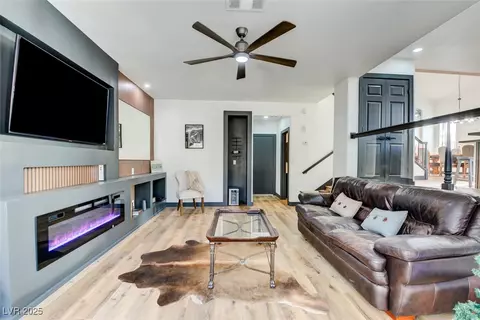 1717 Imperial Cup Dr, Las Vegas, NV 89117