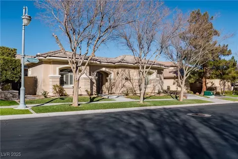 9316 Provence Garden Ln, Las Vegas, NV 89145