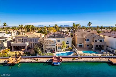 2469 Sun Reef Rd, Las Vegas, NV 89128